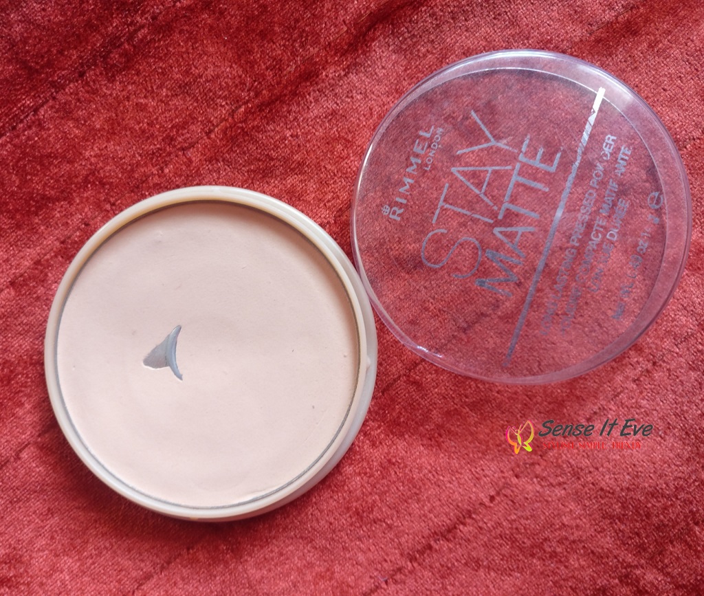 Rimmel Stay Matte Pressed Powder Packaging Sense It Eve Rimmel Stay Matte Pressed Powder : Review & Swatches