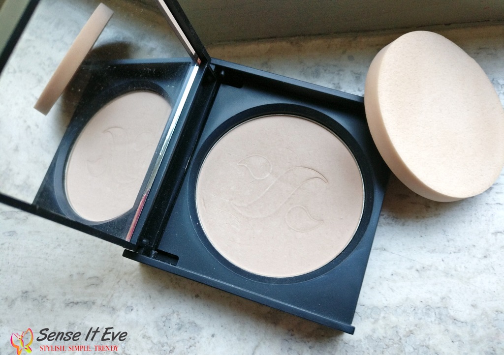 SUGAR As Nude As It Gets SPF15 Compact Packaging Sense It Eve SUGAR As Nude As It Gets SPF15 Compact Review