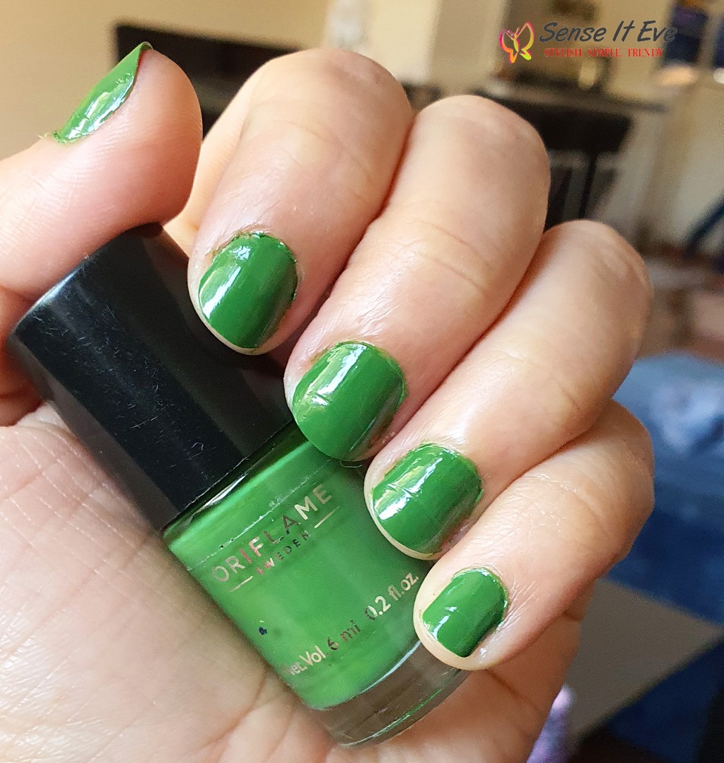 Oriflame Pure Color Nail Polish Mini 30804 Serene Green Sense It Eve Oriflame Pure Color Nail Polish Mini : Review & Swatches