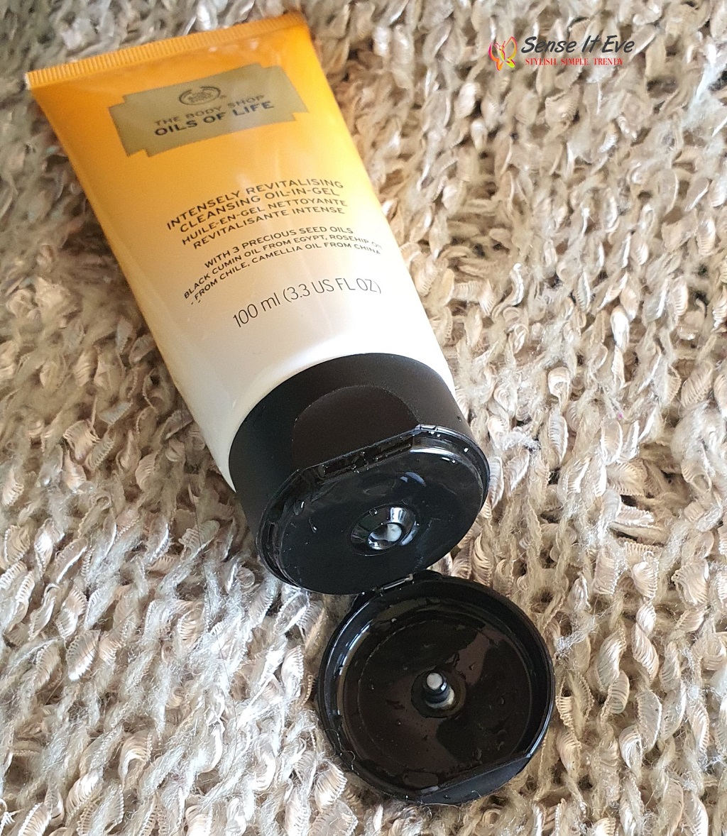 The Body Shop Oils of Life™ Intensely Revitalizing Cleansing Oil In Gel Packaging Sense It Eve The Body Shop Oils of Life Intensely Revitalizing Cleansing Oil-In-Gel Review