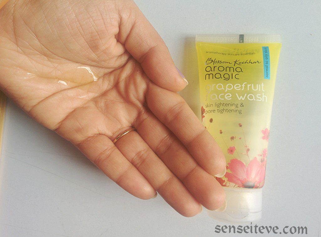 Aroma Magic Grapefruit Facewash Swatch