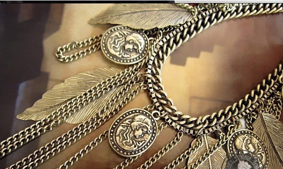 Figure Leaf Purl Vintage Necklace Coat Chain