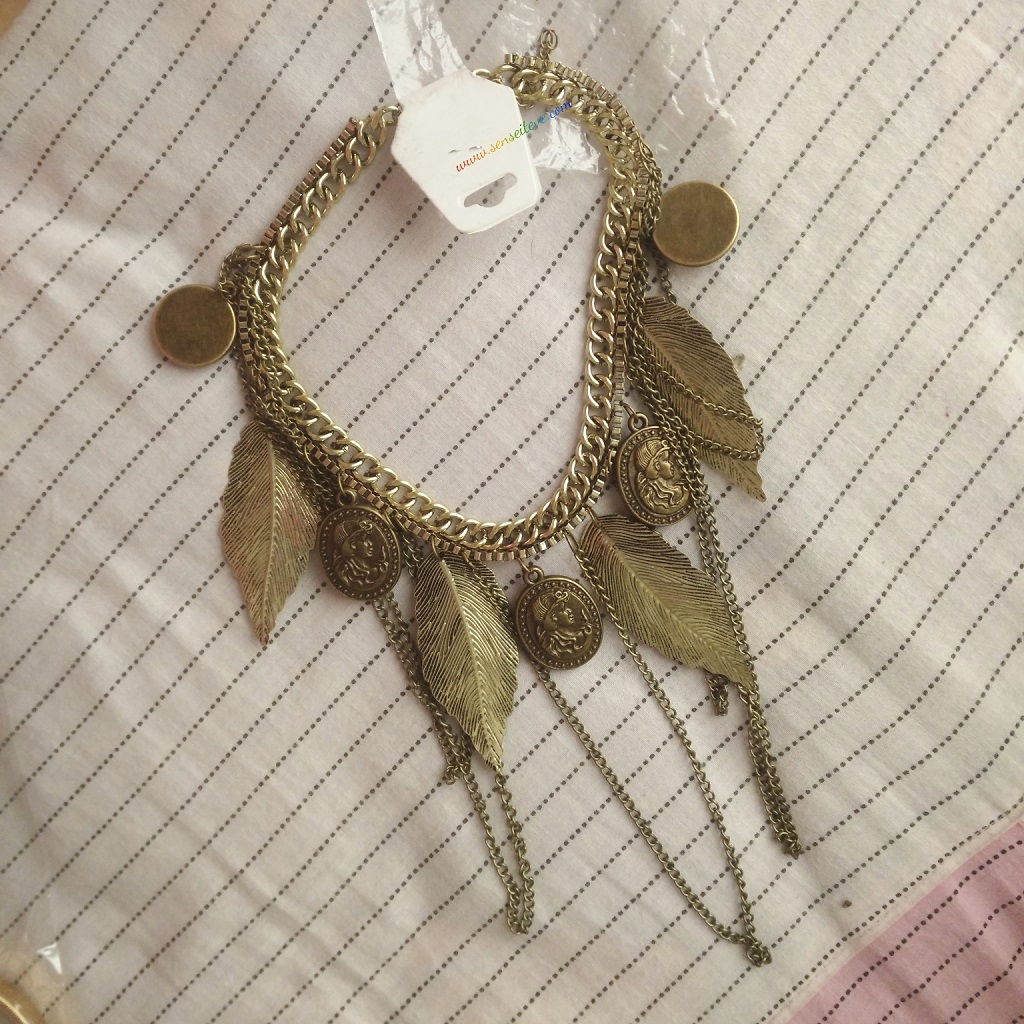 Leaf Purl Vintage Necklace