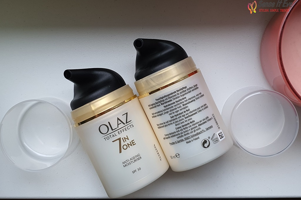 Olay Total Effects 7 in One Hydrating Day Cream SPF30 & Hydrating Night Cream Packaging
